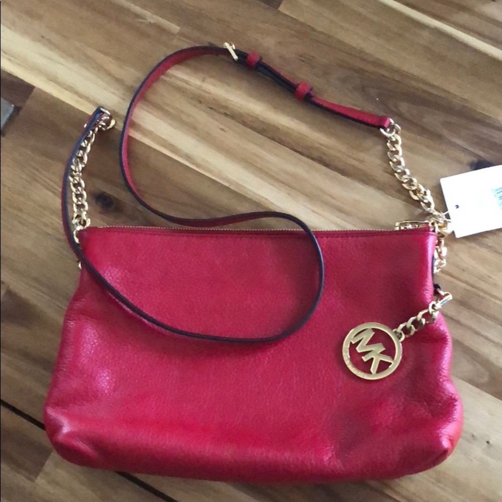 Michael Kors Jet Set Chain item Chili